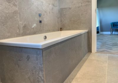 Loft Conversion In Putney: bath tub design