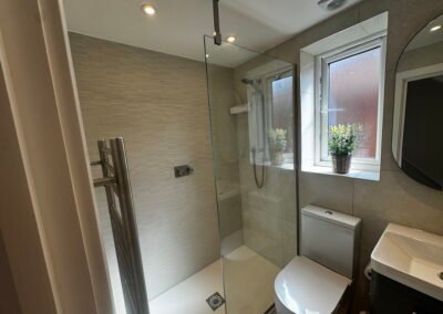 En suite bathroom in a Windsor rear dormer loft conversion