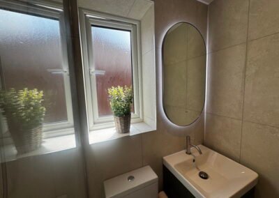 En suite bathroom in a Windsor rear dormer loft conversion