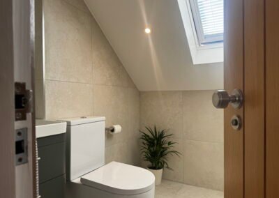 En suite bathroom in a Windsor rear dormer loft conversion