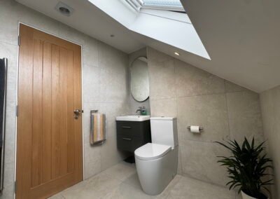 En suite bathroom in a Windsor rear dormer loft conversion