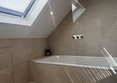 En suite bathroom in a Windsor rear dormer loft conversion