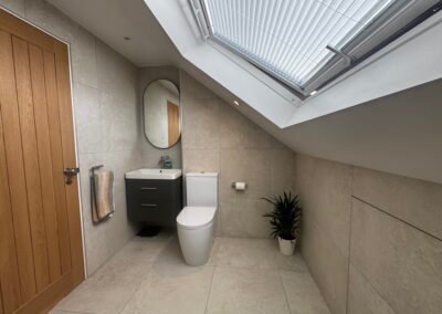 En suite bathroom in a Windsor rear dormer loft conversion
