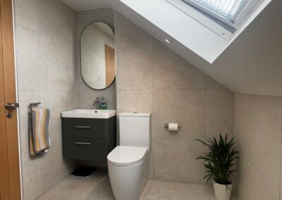 En suite bathroom in a Windsor rear dormer loft conversion