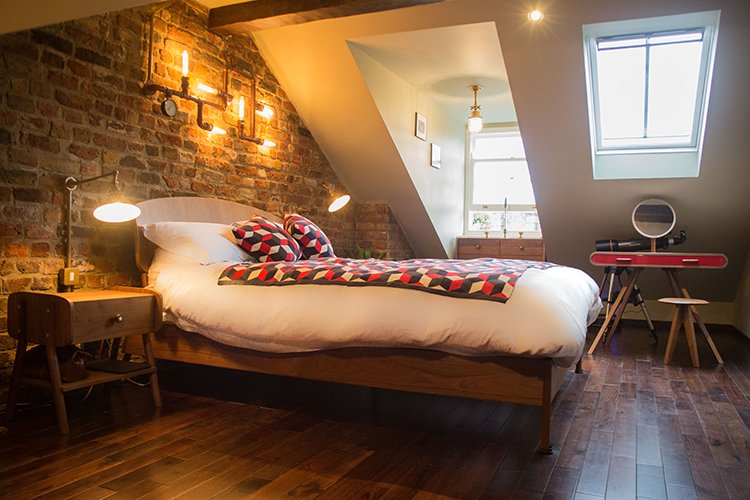 My Houzz: White and Bright Transformation of a Central London Loft