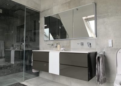 Loft Conversion in Stanmore: Bathroom Design