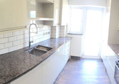 Kitchen Fitting in Hayes